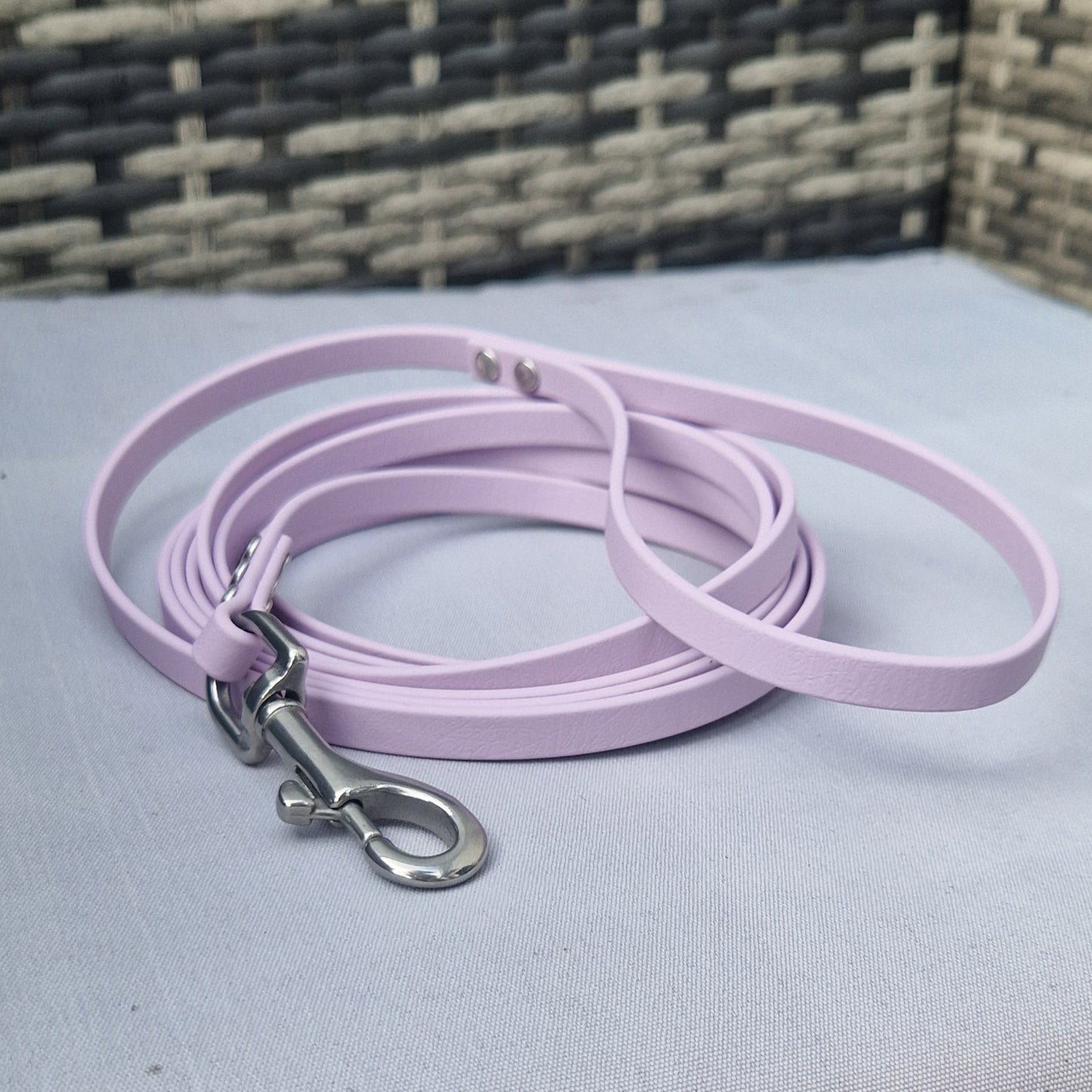 Choose your favorite color - 9mm Biothane leash