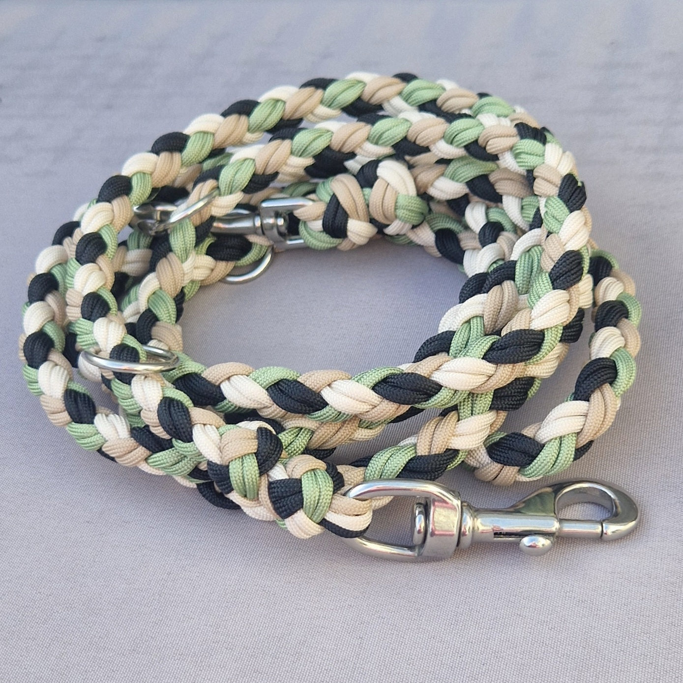 Hand-braided Paracord Leash *Guacamole & Cream & Mocca & Black *