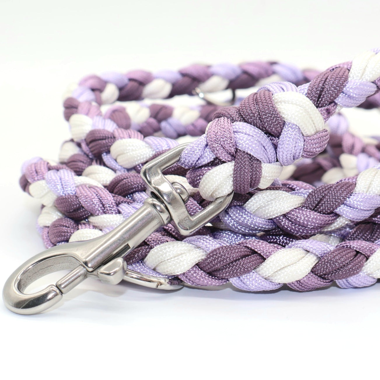 Hand-braided Paracord Leash *White & light lilac & dark lilac & grape*