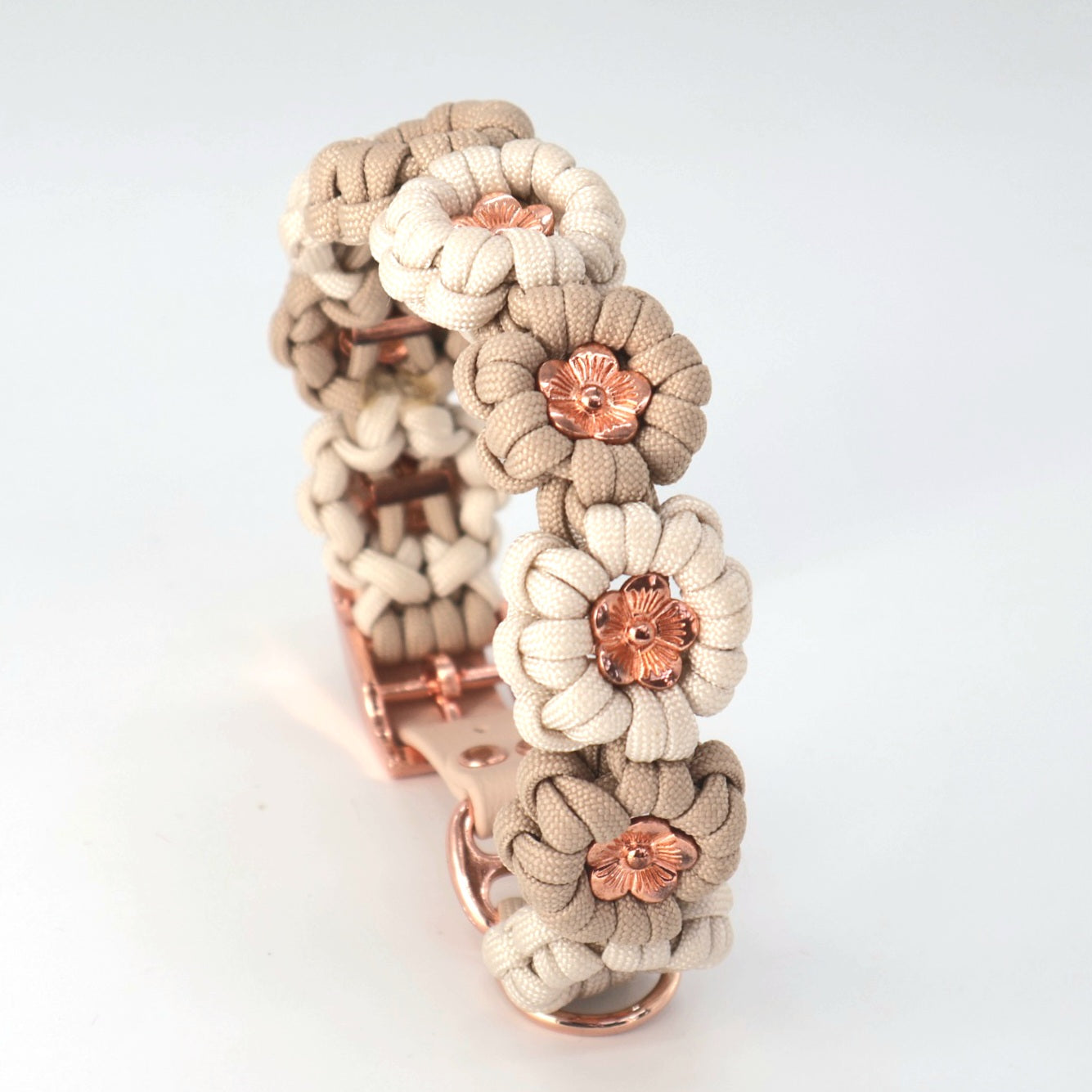 Flower Necklace *Mocca-Cream*