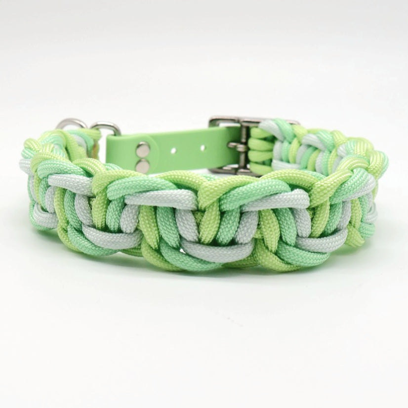 Paracord Halsband geflochten *Hellgrün-Mint*