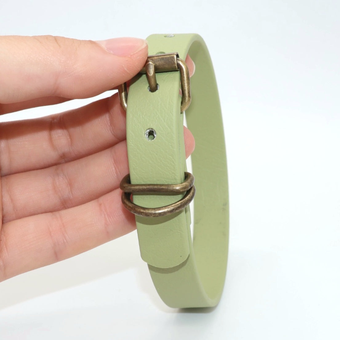 25-29cm & 1,6cm breites Halsband Biothane *Guacamole*
