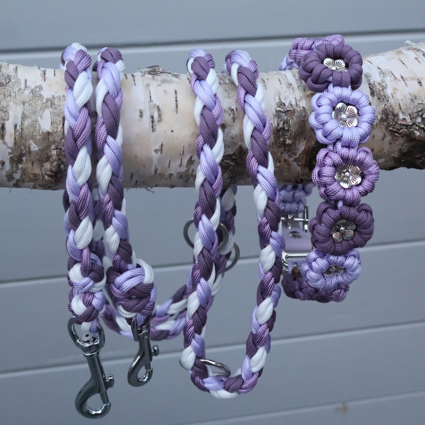 Hand-braided Paracord Leash *White & light lilac & dark lilac & grape*