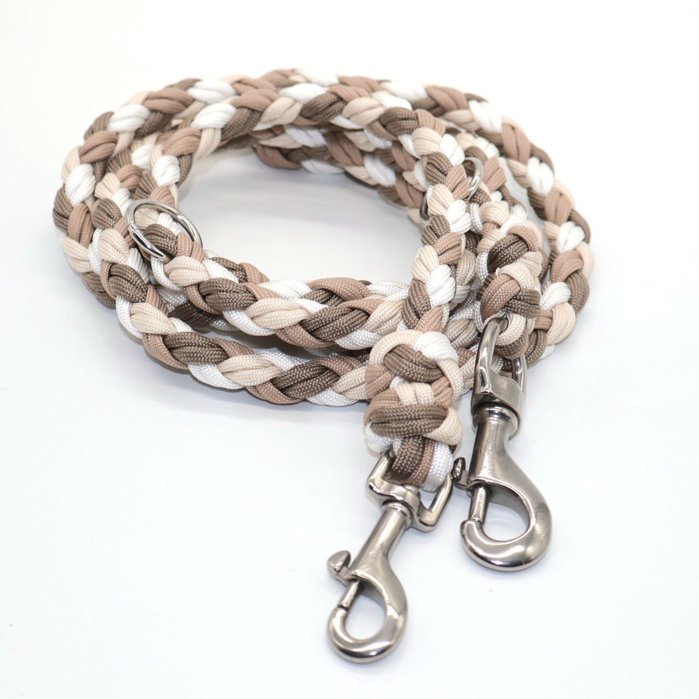 Hand-woven paracord leash *Tan-Mocca-Cream-White*