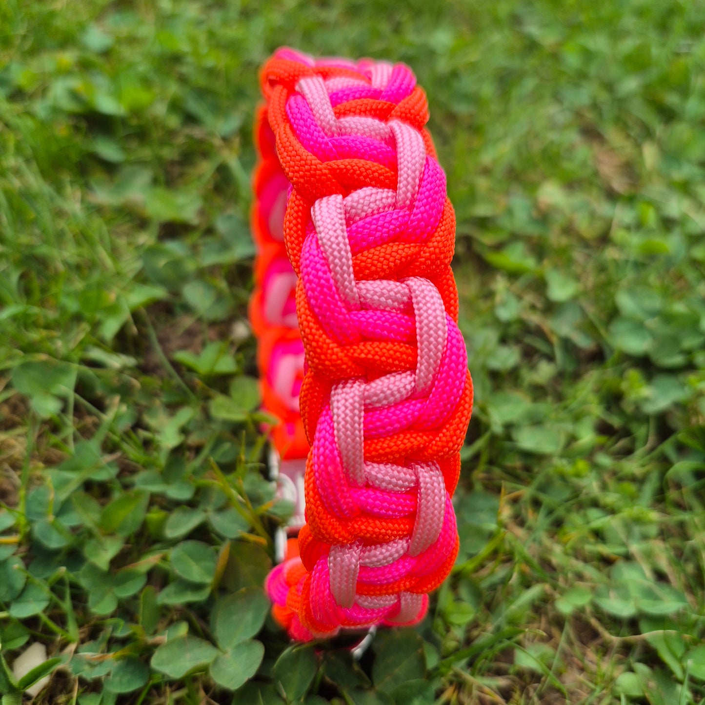 Paracord Halsband geflochten *Neon Orange & Neon Pink*
