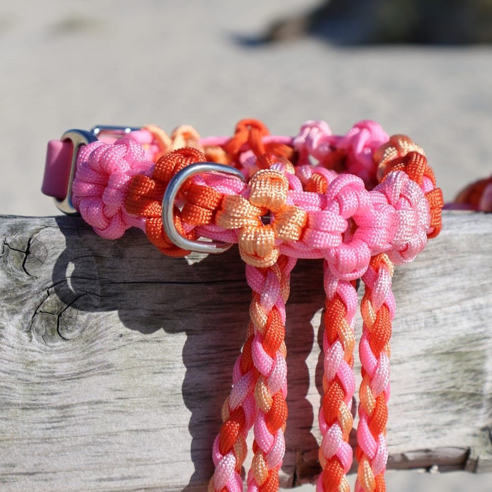 Mini Blumen Paracord Halsband *Rosa & Orange* 28-32cm