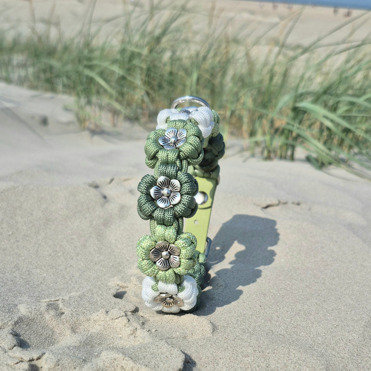Blumen Halsband *Guacamole Glitzer & Foggy grün & Creme|Weiß*