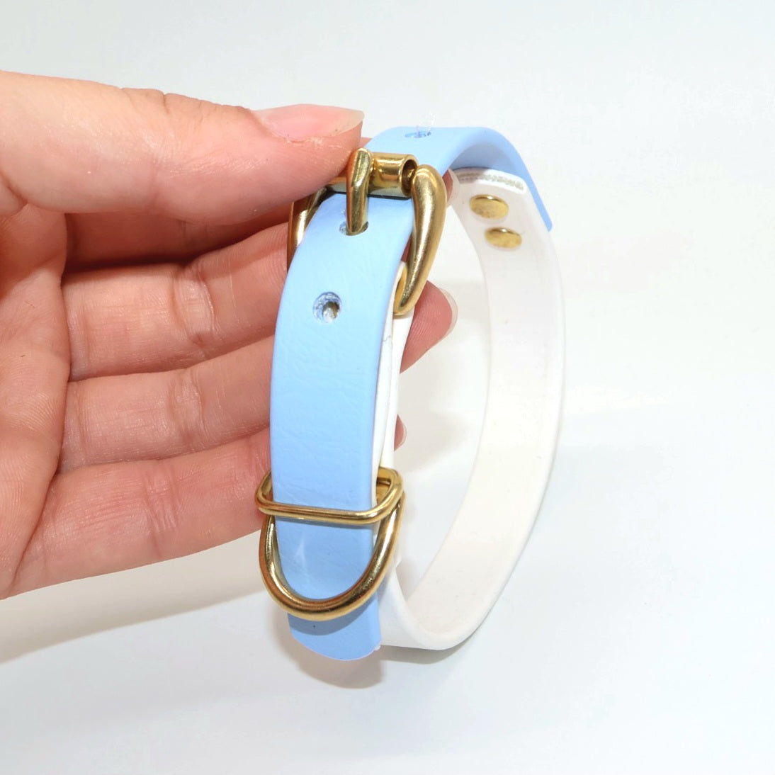23-27cm & 1,6cm breites Halsband Biothane *Weiß & Polarblau*