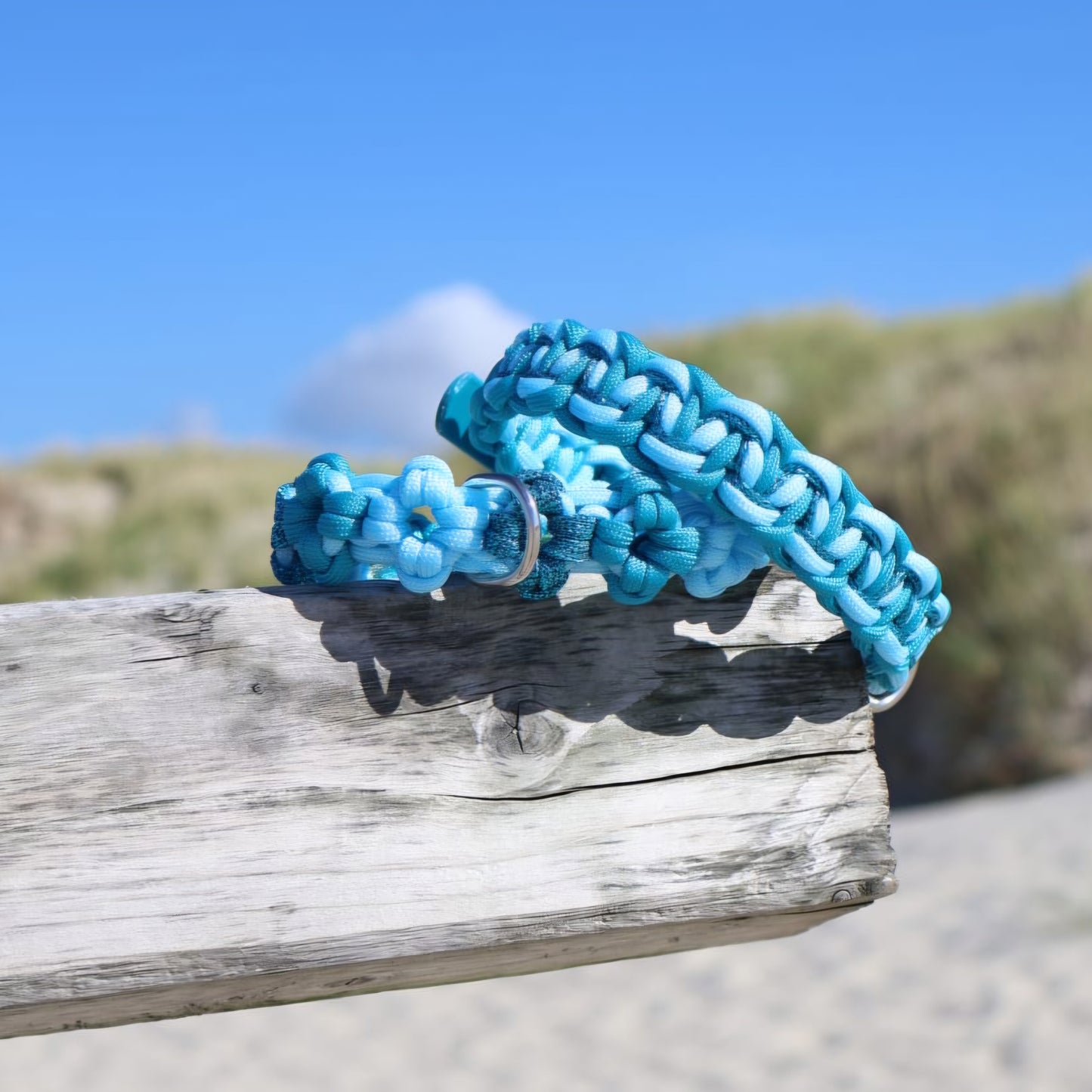 Mini Blumen Halsband *Cyan Glitzer*