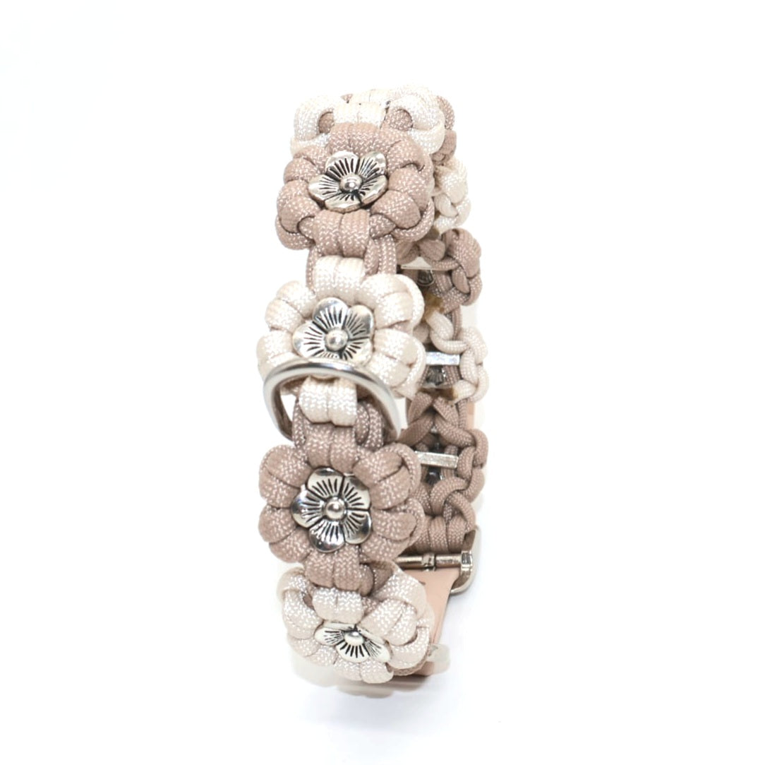 Blumen Halsband *Mocca-Creme*