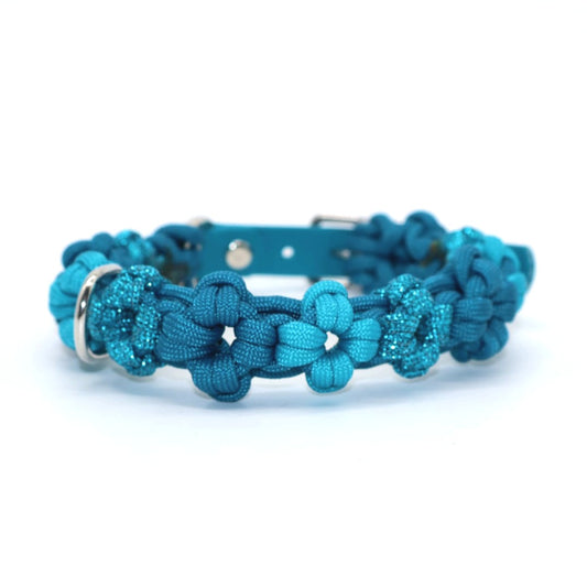 Mini Blumen Halsband *Türkis-Karibikblau*