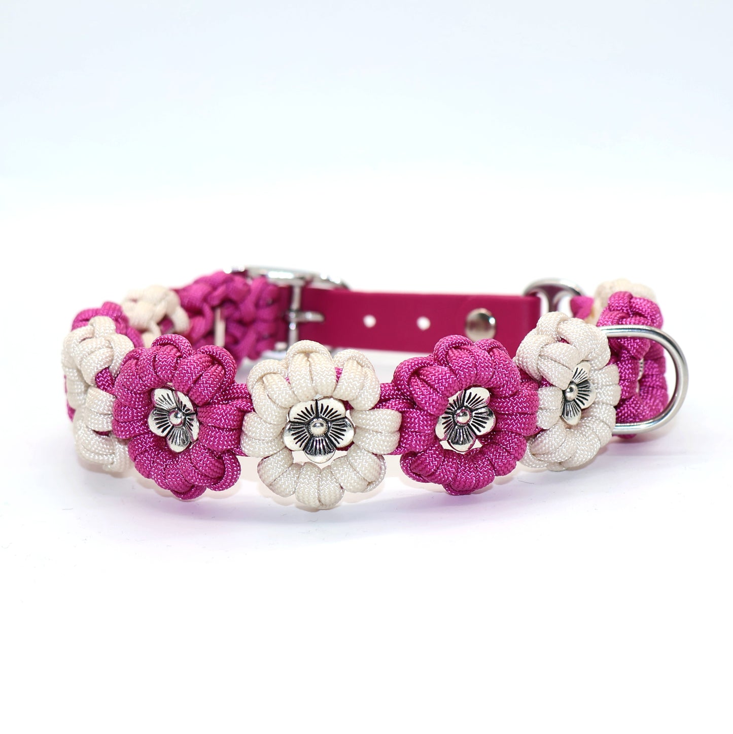 35-40cm Blumenhalsband mit passender 2,2m dicke Paracordleine *Passion Pink & Creme*