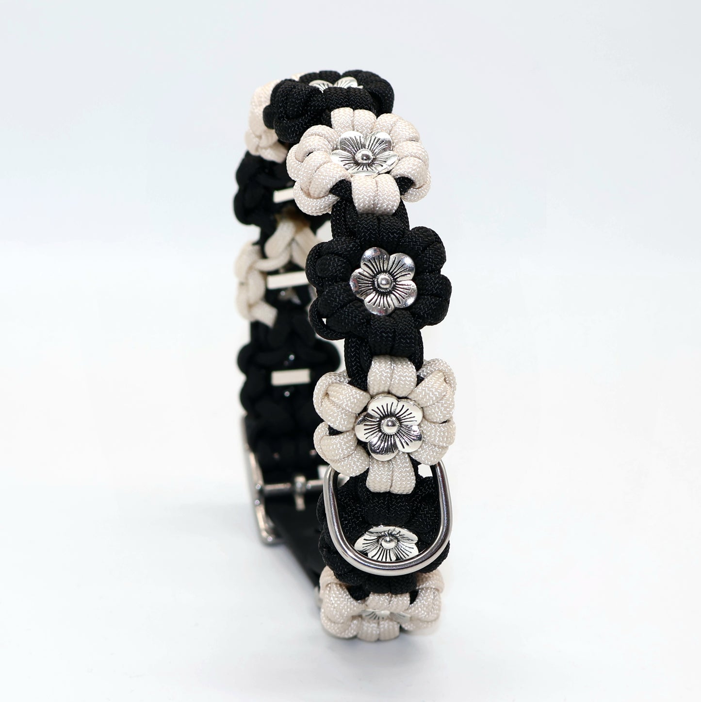 Blumen Halsband *Schwarz-Creme*