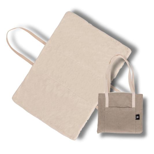 Reisedecke und Tasche