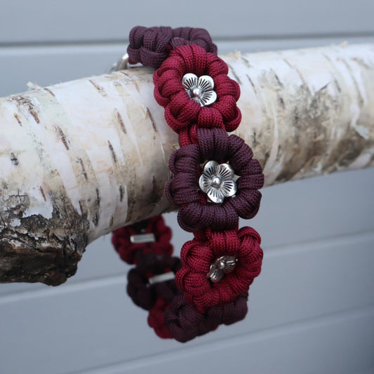 Flower Necklace *Wine Red*