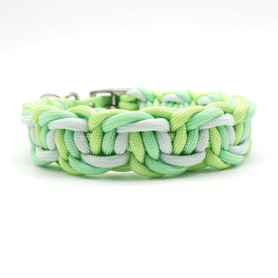 Paracord Halsband geflochten *Hellgrün-Mint*