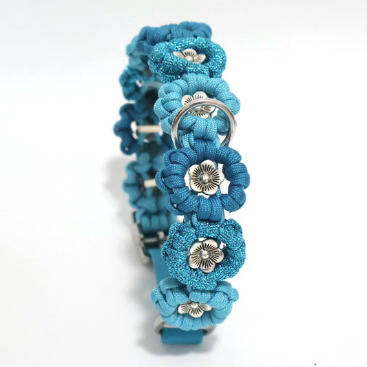 Blumen Halsband *Türkis-Blau-Glitzer*